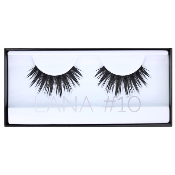 HUDA BEAUTY Other - Huda Beauty Lana Lashes